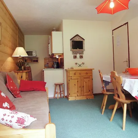 South-facing Flat With Balcony *